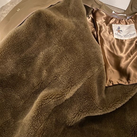 Trench Coat size 42 regular from Misty Harbor - Picture 9 of 10